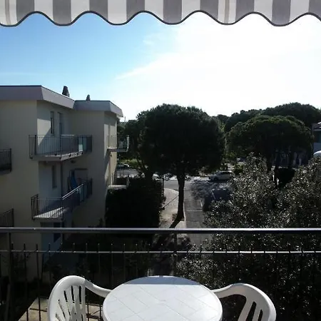 Trilocale A 50mt Dal Mare Di - M125 *